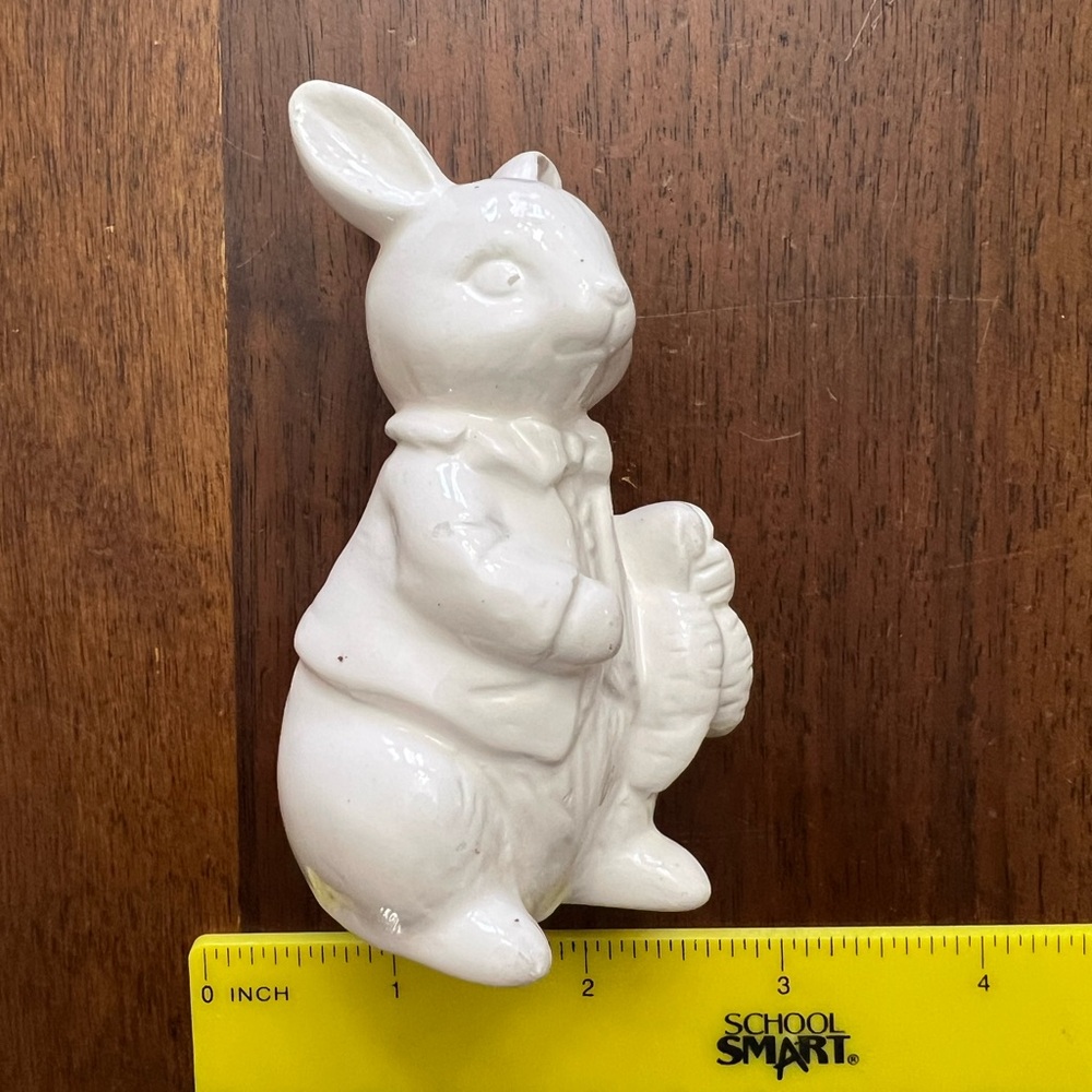 Vintage Porcelain Rabbit Figurine - Picture 5 of 6